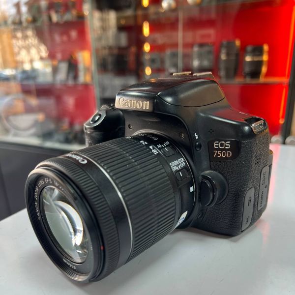 دوربین دست دوم Canon EOS 750D Kit 18-55mm (50000 شات)