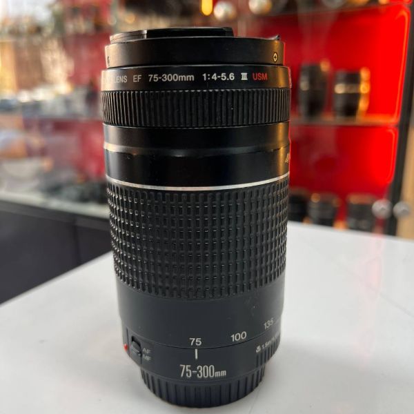 لنز دست دوم Canon EF 75-300mm f/4-5.6 III (جعبه ندارد)