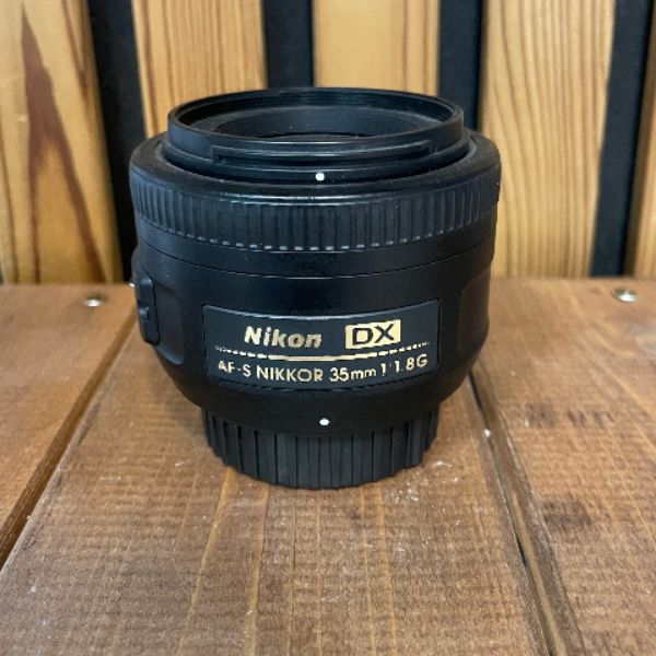 لنز دست دوم Nikon AF-S DX NIKKOR 35mm f/1.8G Lens (جعبه ندارد)