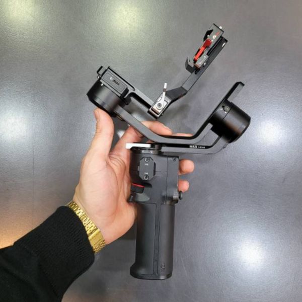 گیمبال دست دوم دوربین دی جی آی DJI RS 3 Mini Gimbal Stabilizer