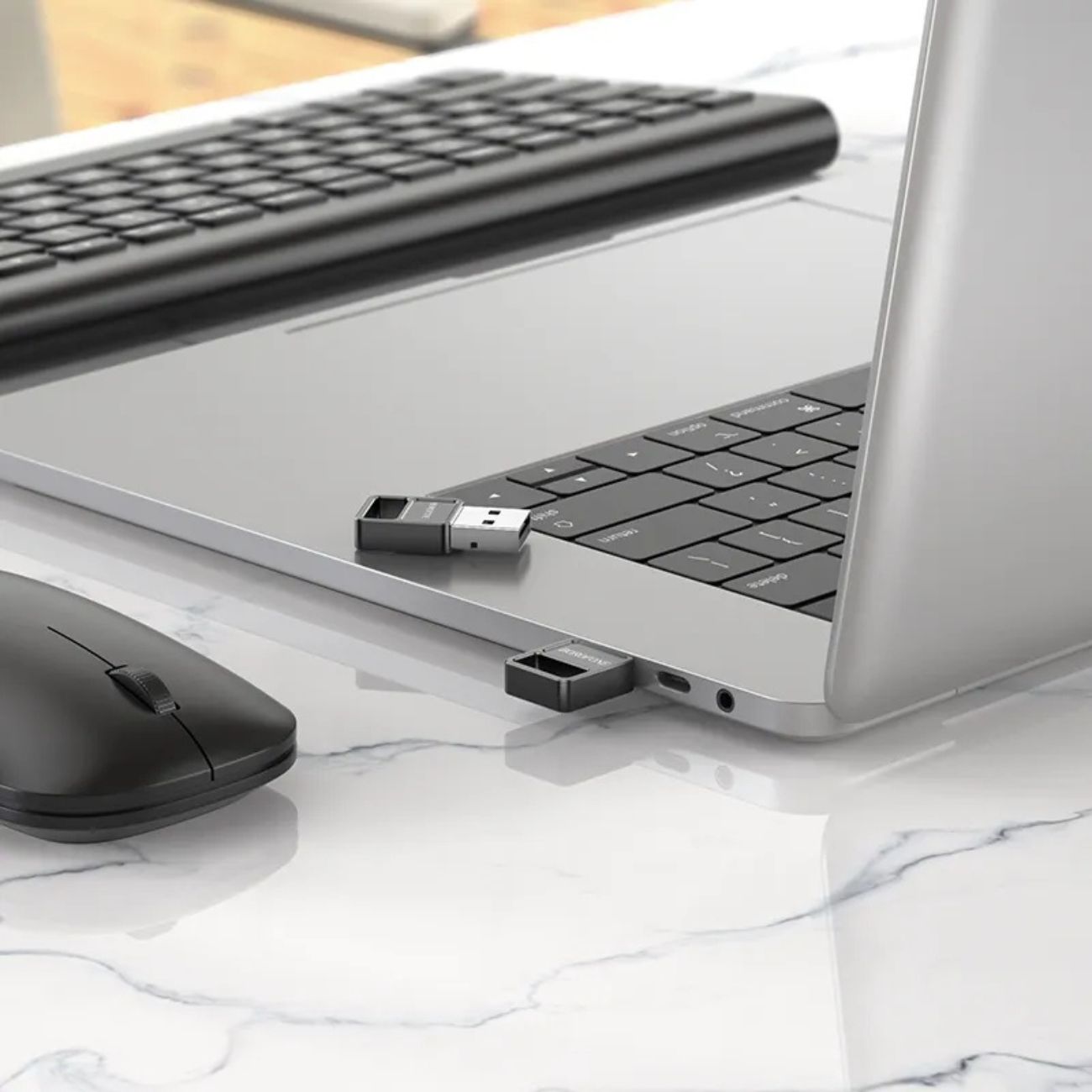 نمای کاربردی دانگل بروفون Borofone DH8 USB Bluetooth Receiver