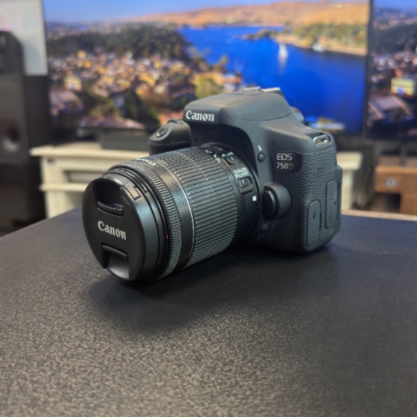 دوربین دست دوم 750d kit 1855 stm (6000 شات)