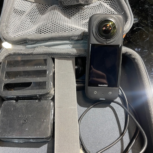 دوربین دست دوم اینستا Insta360 x3