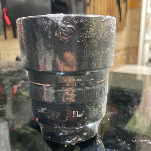 لنز دست دوم Canon EF 50mm f/1.4 USM Lens (جعبه ندارد)