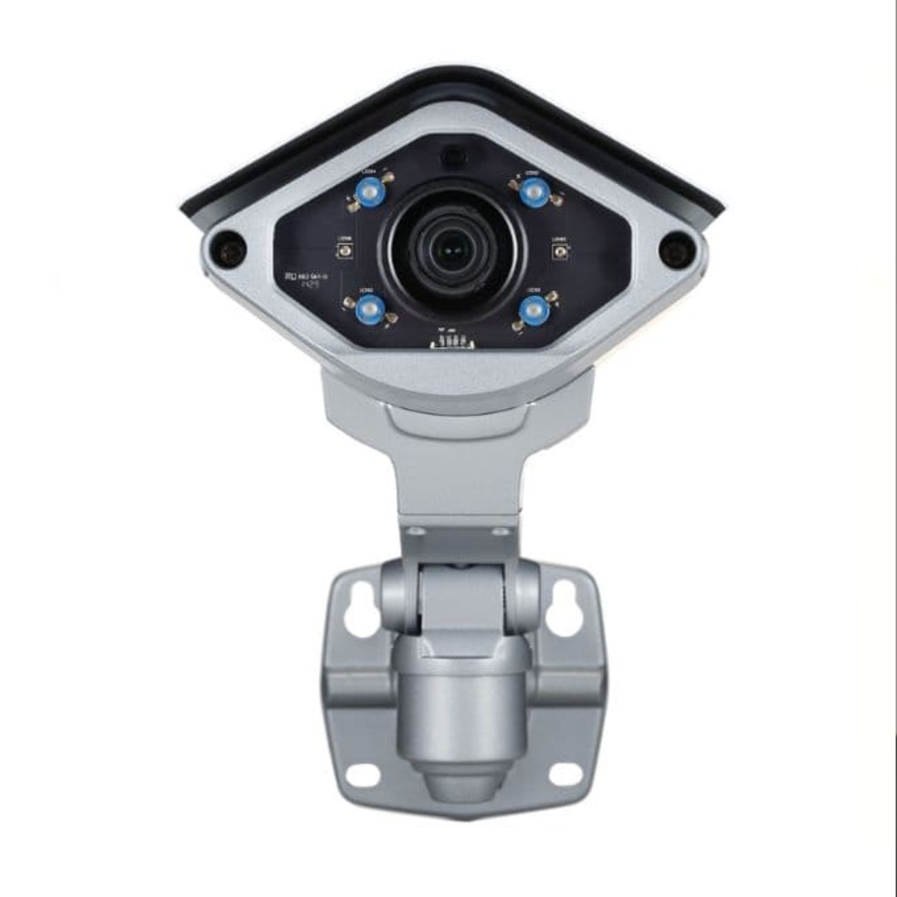 دوربین حفاظتی 2 مگاپیکسل ZAVIO B8210 2 Megapixel Outdoor Bullet IP Camera