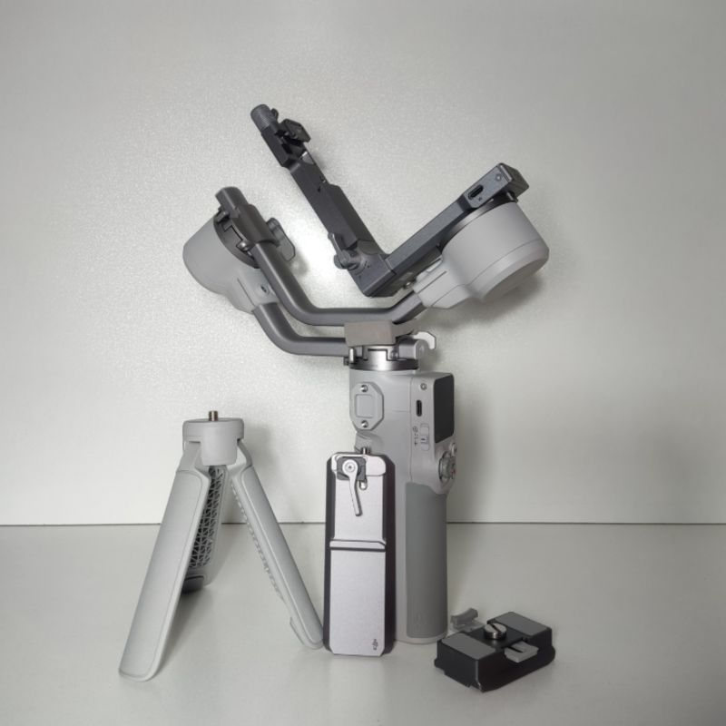 گیمبال دی جی آی دست دوم DJI RS 4 Mini Handheld Gimbal Stabilizer