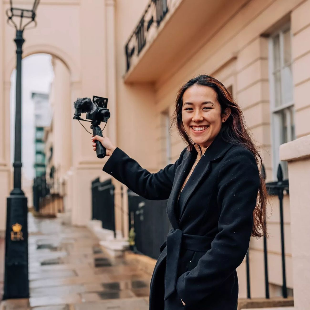 نمای کاربردی دوربین کامپکت کانن Canon PowerShot G7 X Mark III Compact Camera Black