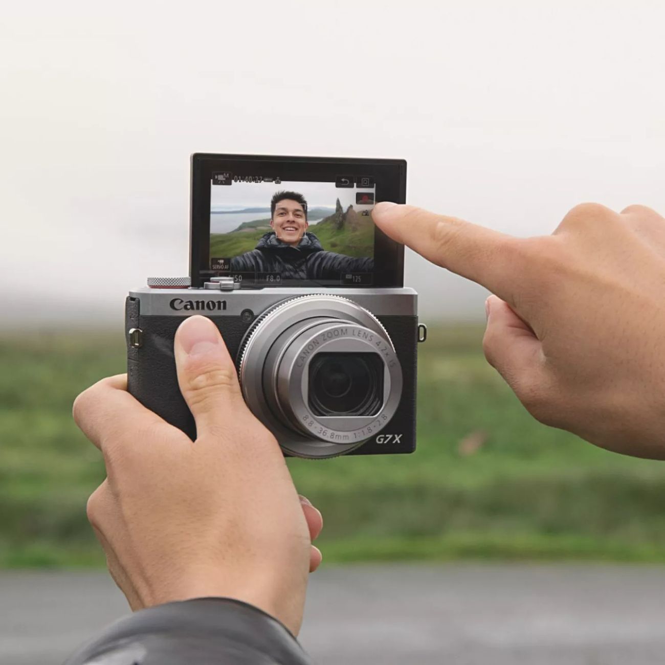 نمای کاربردی دوربین کامپکت کانن Canon PowerShot G7 X Mark III Compact Camera Silver