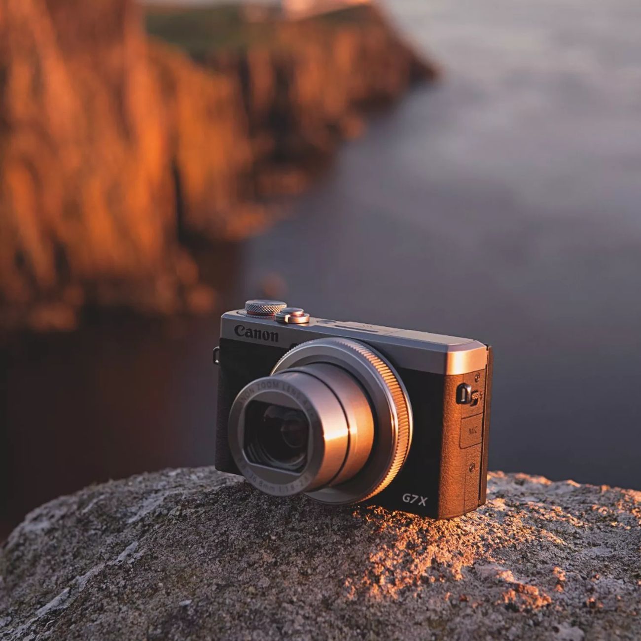 نمای کاربردی دوربین کامپکت پاورشات کانن Canon PowerShot G7 X Mark III Compact Camera Silver