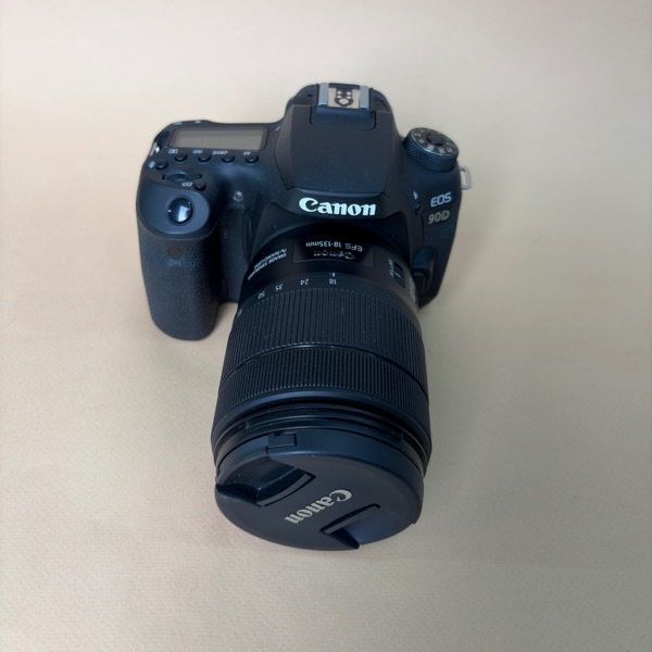 دوربین دست دوم Canon EOS 90D DSLR Camera with 18-135mm Lens (13000 شات)