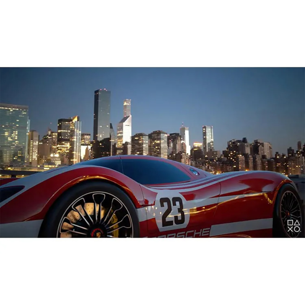 تصویری از داخل محیط بازی پلی استیشن Gran Turismo 7 Game Disc For PS4