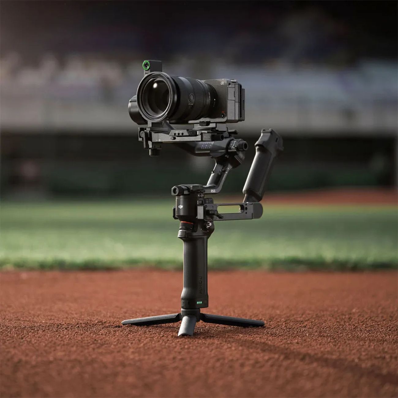 نمای کاربردی گیمبال دی جی آی DJI RS5 Gimbal Combo Kit