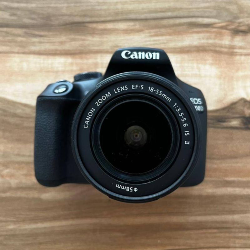 دوربین دست دوم Canon EOS 2000D kit EF-S 18-55mm IS II (200 عدد شات شات)