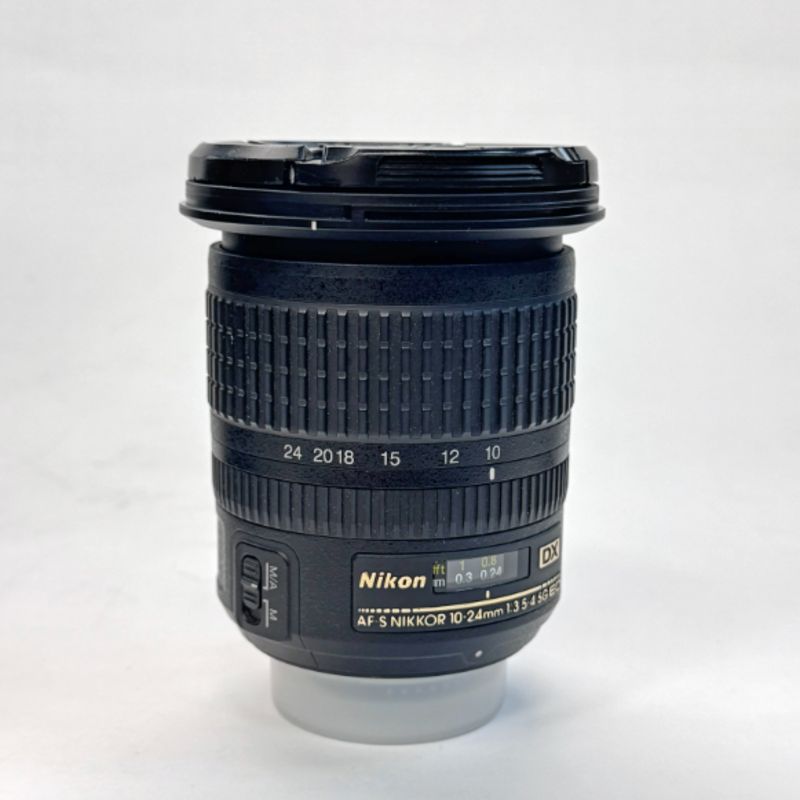 لنز دست دوم  نیکون Nikon AF-S DX NIKKOR 10-24mm f/3.5-4.5G ED (جعبه دارد)