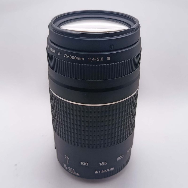 لنز دست دوم کانن Canon EF 75-300mm f/4-5.6 III (جعبه دارد)