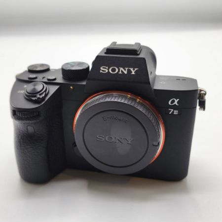 دوربین دست دوم Sony a7 III Mirrorless Camera Body (5100 شات)