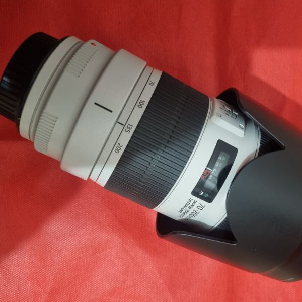 لنز دست دوم کانن Canon EF 70-200 F2.8L IS III USM (جعبه دارد)