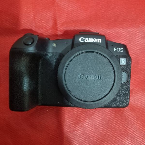 دوربین دست دوم بدون آینه کانن Canon EOS RP kit RF 24-105mm f/4-7.1  (4000 شات)