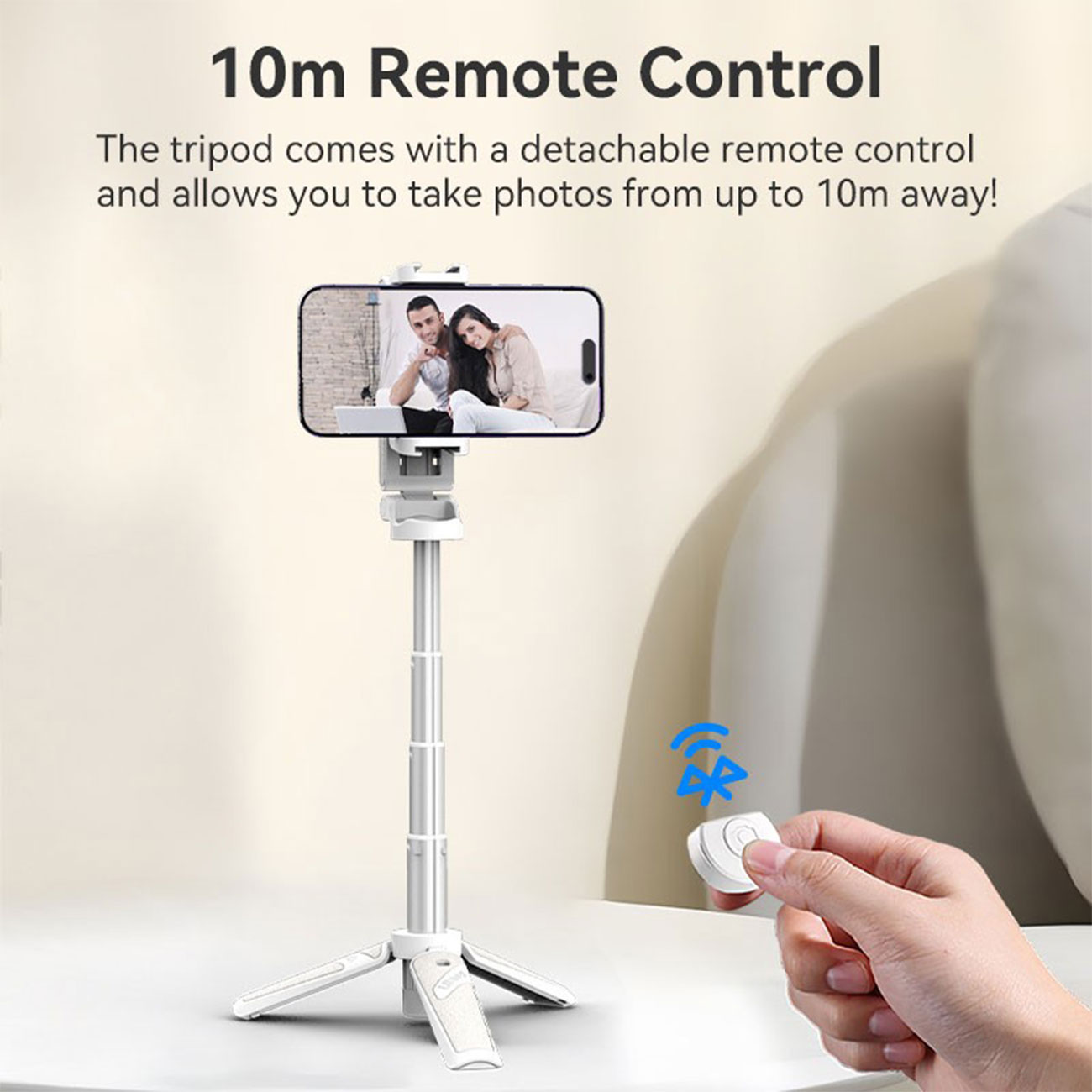 نمای کاربردی از سه‌پایه موبایل اولانزی Ulanzi JJ02 with Remote M004 Extendable Grip Phone Tripod