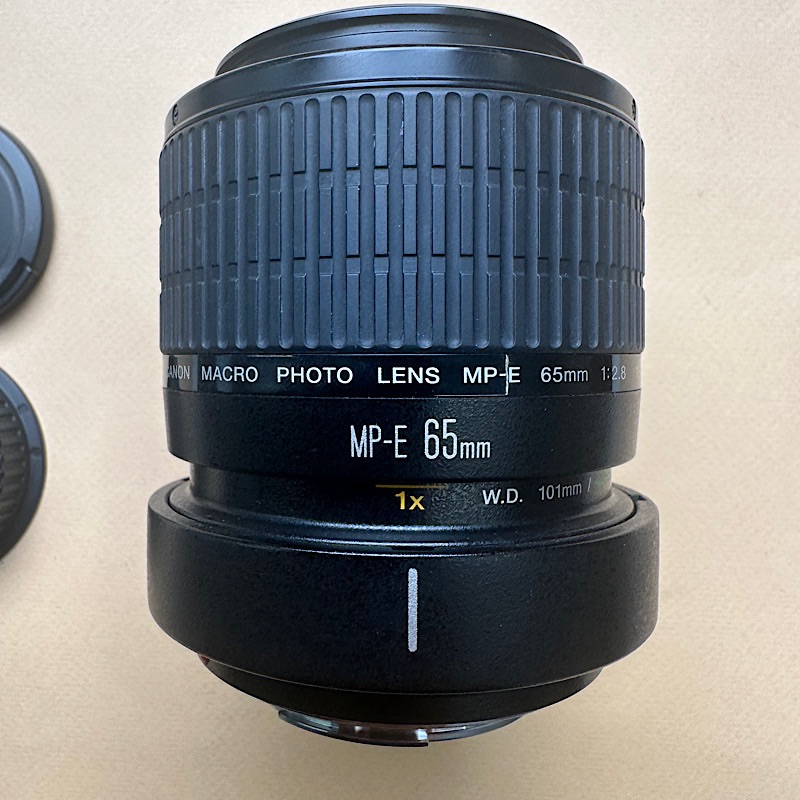 لنز دست دوم MP-E 65 f/2.8 1-5x Macro Photo (جعبه دارد)