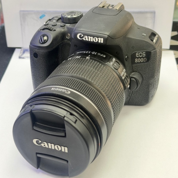 دوربین عکاسی دست دوم Canon eos 800D kit 18-135 stm