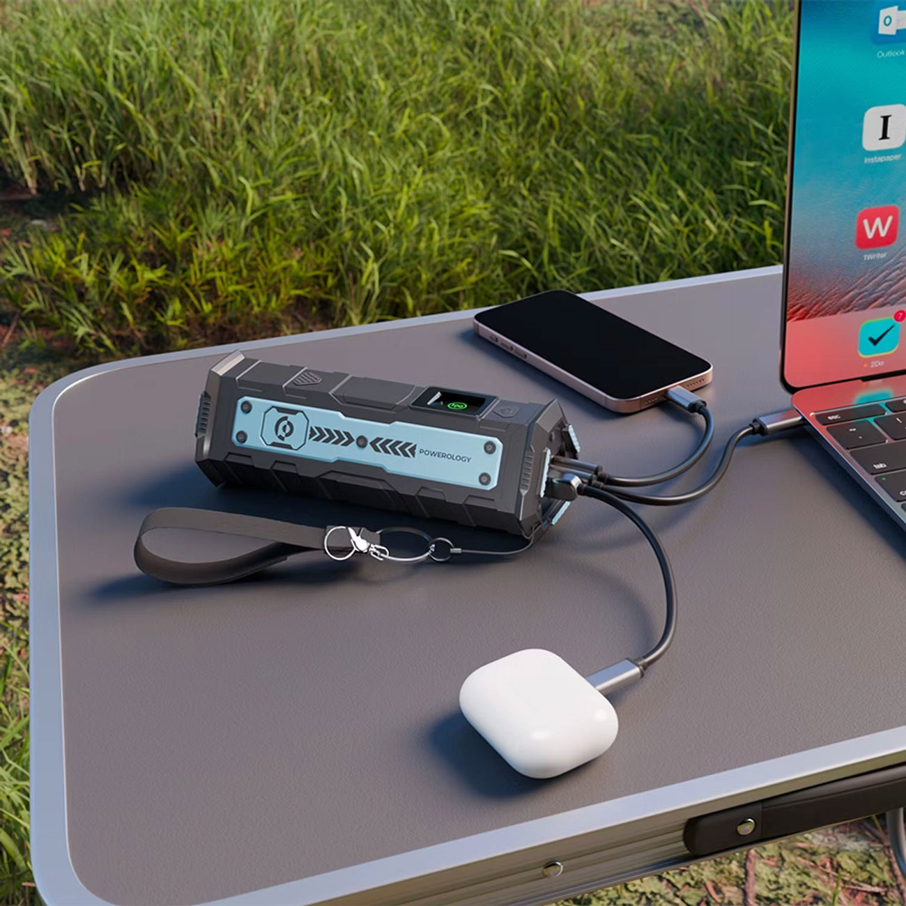 نمای کاربردی از پاوربانک پاورولوژی Powerology PPBCHA91BK Torchpower 20000mAh 100W with 100 Lumens Fl