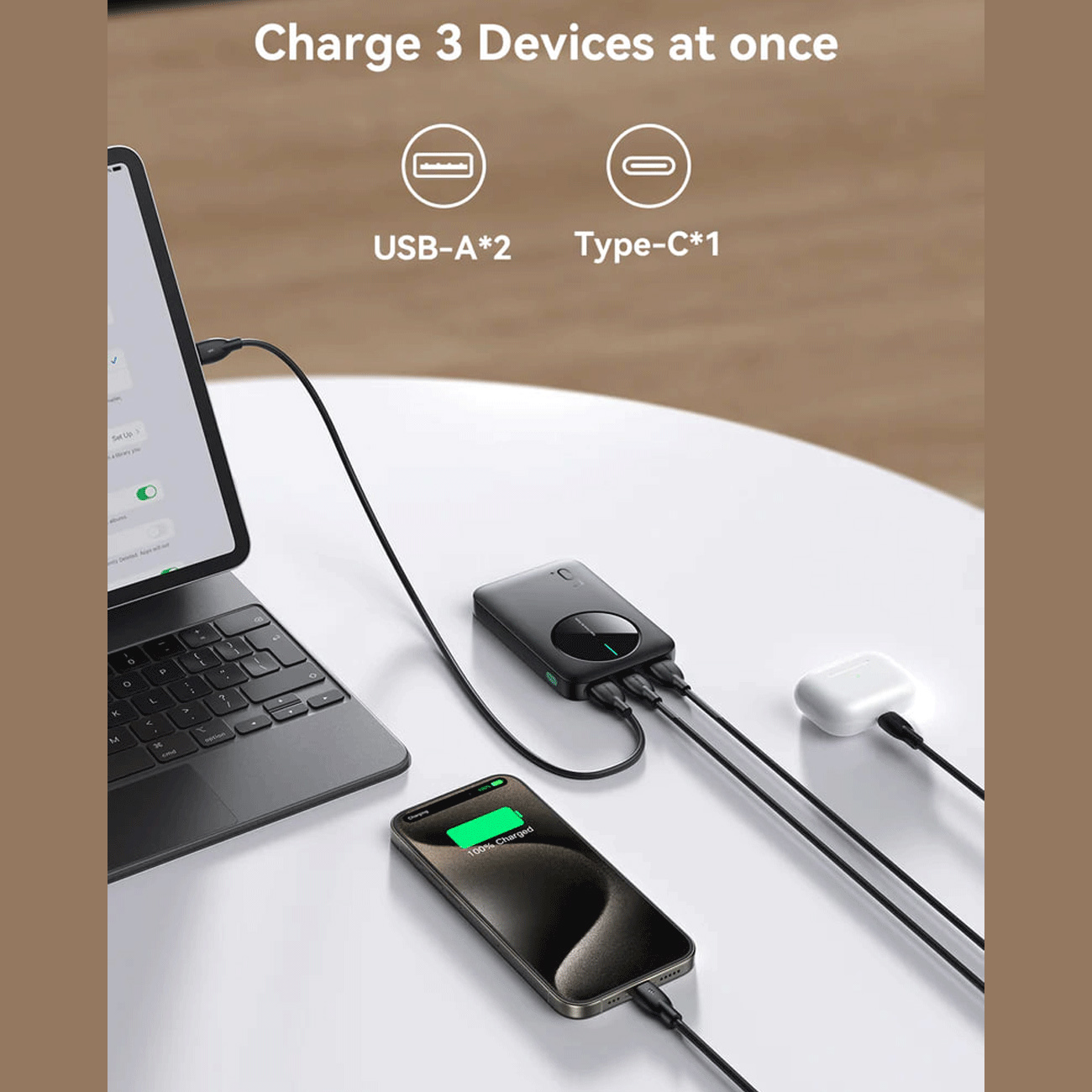 عکس در حال استفاده از پاوربانک جویروم Joyroom JR-PBF13 50000mAh Power Bank