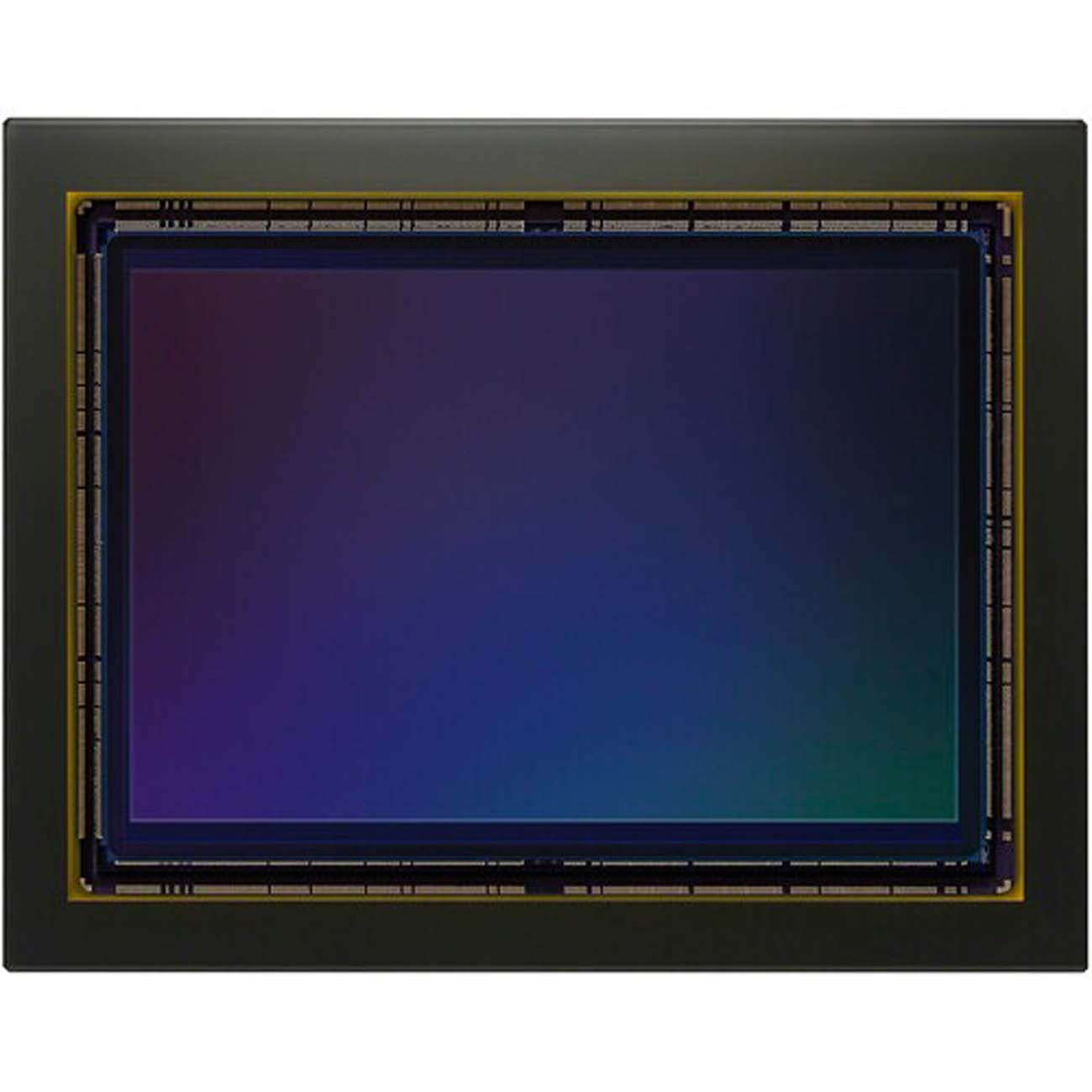 نمای نزدیک از دوربین بدون آینه سونی Sony A7R VI Mirrorless Camera