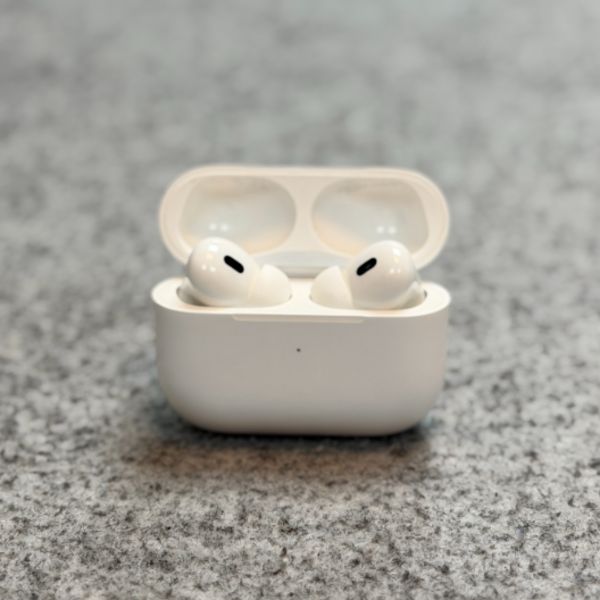 ایرپاد آیفون دست دوم Apple AirPods Pro 2
