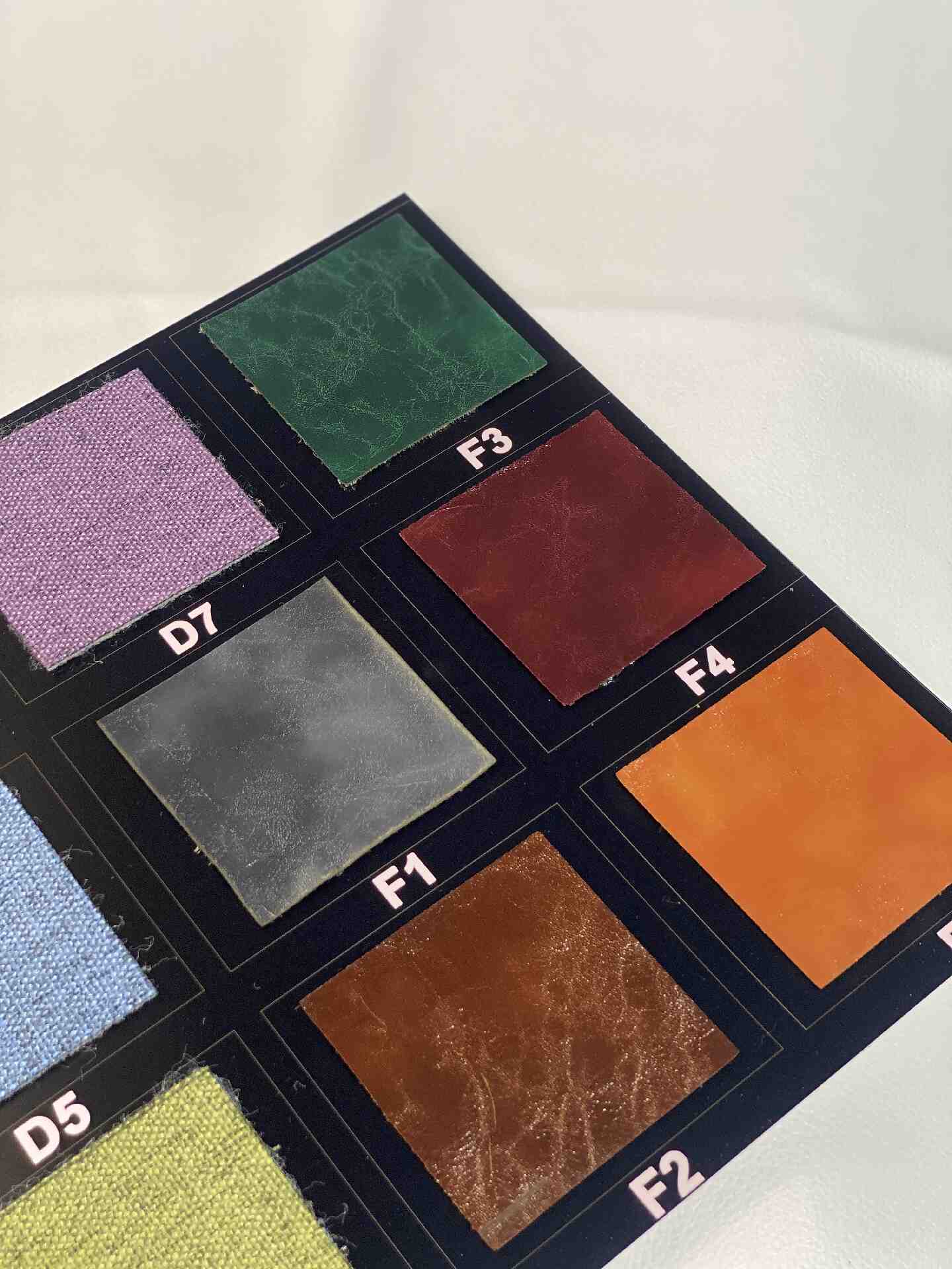 جعبه آلبوم دیجیتال تمام پارچه   Fully Fabric-Covered Digital Photo Album Box