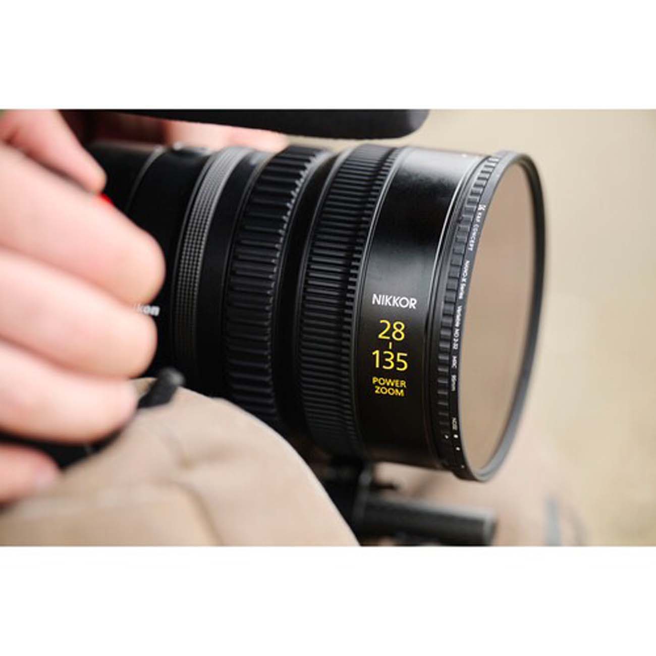 نمای کاربردی لنز ویدئویی نیکون Nikon NIKKOR Z 28-135mm f/4 PZ Lens