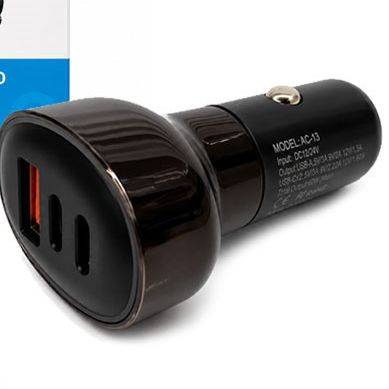 نمای روبرو شارژر فندکی اکسیژن Oxygen AC-13 Fast Car Charger