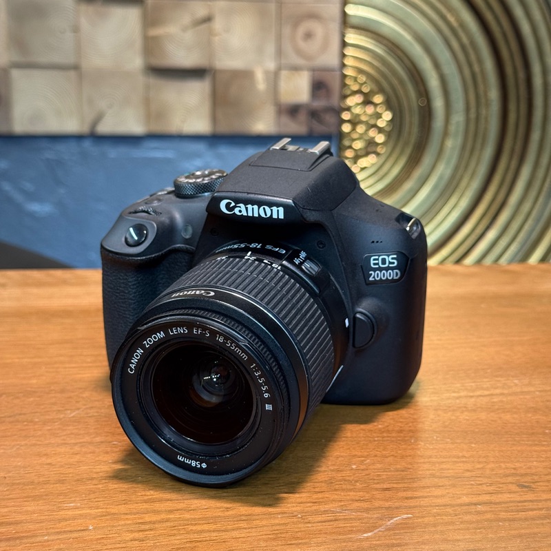 دوربین دست دوم عکاسی کانن Canon EOS 200D Kit 18-55mm f/3.5-5.6 III (7000 شات)