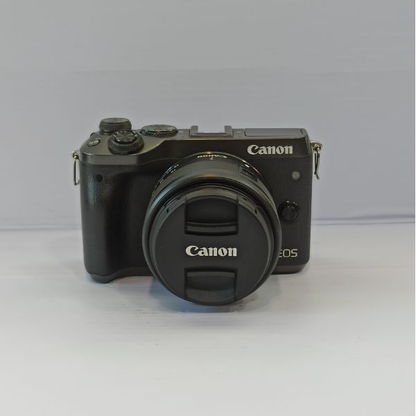 دوربین دست دوم بدون آینه کانن Canon EOS M6 kit 15-45mm (15000 شات)