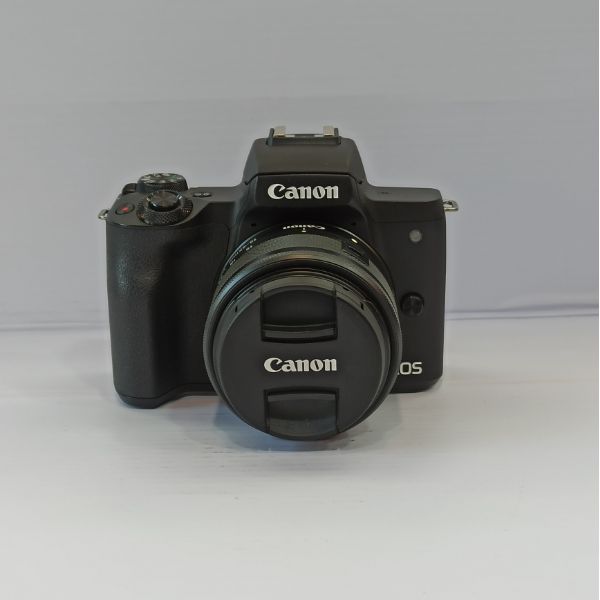 دوربین دست دوم Canon EOS M50 Mark II kit 15-45mm f/3.5-6.3 IS STM (2000 شات)