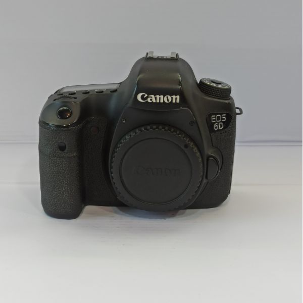 دوربین دست دوم عکاسی کانن Canon EOS 6D Body  (30000 شات)