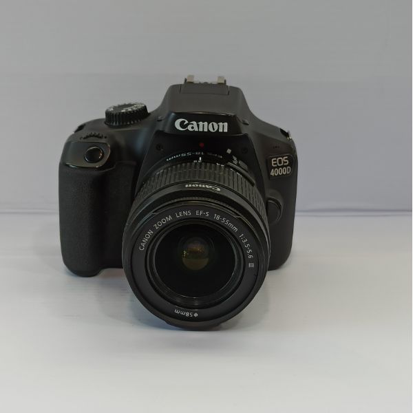 دوربین دست دوم عکاسی کانن Canon EOS 4000D Kit EF-S 18-55mm III (7000 شات)