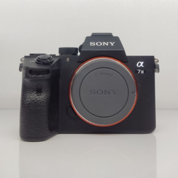 دوربین دست دوم Sony a7 III Mirrorless Camera Body (3536 شات)