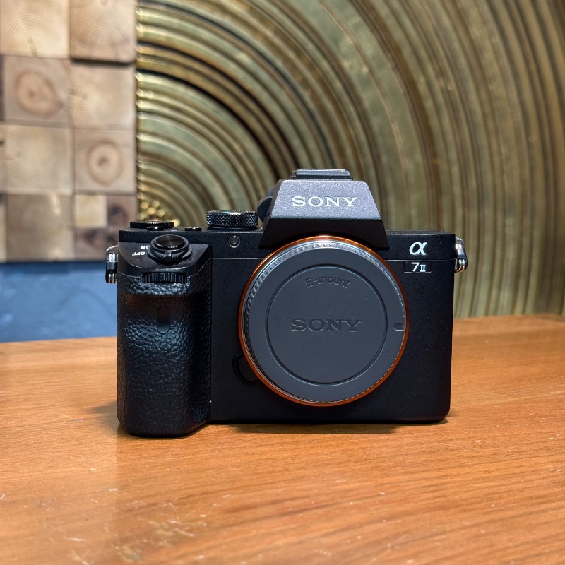 دوربین دست دوم دوربین بدون آینه سونی Sony Alpha a7 II body (14000 شات)