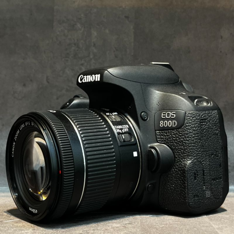 دوربین دست دوم عکاسی کانن Canon EOS 800D Kit 18-55mm f/4-5.6 IS STM (109 شات)