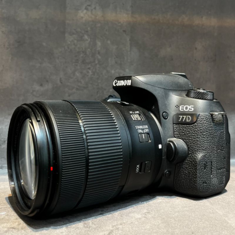 دوربین دست دوم عکاسی کانن Canon EOS 77D Kit 18-135mm f/3.5-5.6 IS USM (1700 شات)