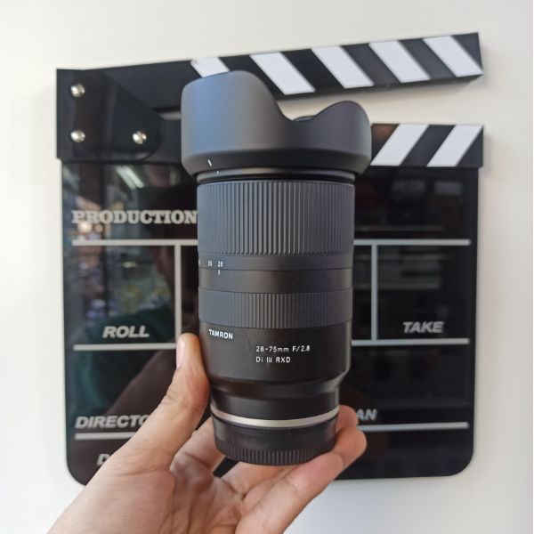 لنز دست دوم تامرون Tamron 28-75mm F2.8 Di III RXD for sony (جعبه دارد)