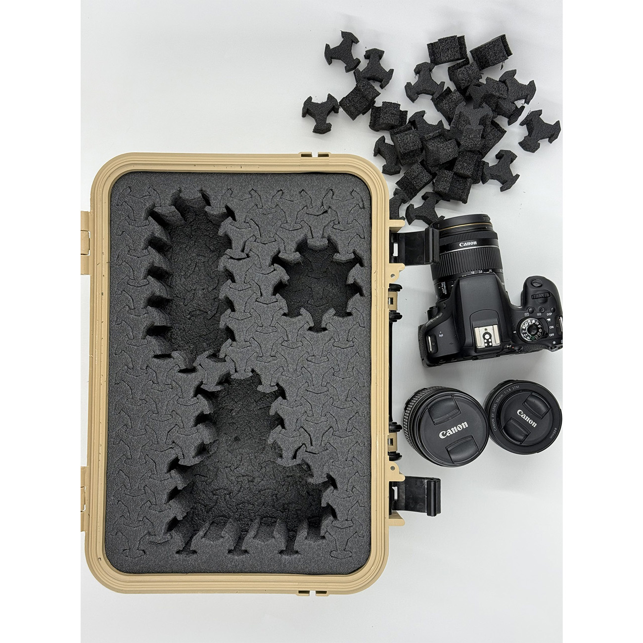 عکس از نمای بالا هاردکیس دوربین عکاسی سبز زیتونی Camera Hard Case Olive Green