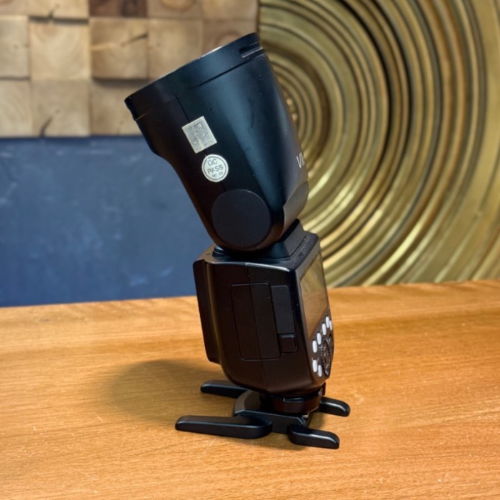 فلاش دست دوم اسپیدلایت گودکس Godox V1 Flash For Canon (جعبه دارد)