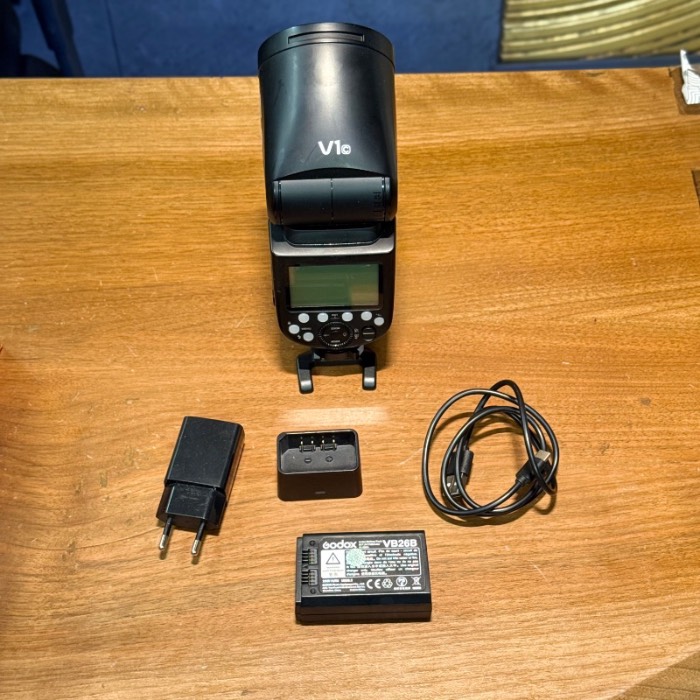 فلاش دست دوم اسپیدلایت گودکس Godox V1 Flash For Canon (جعبه دارد)