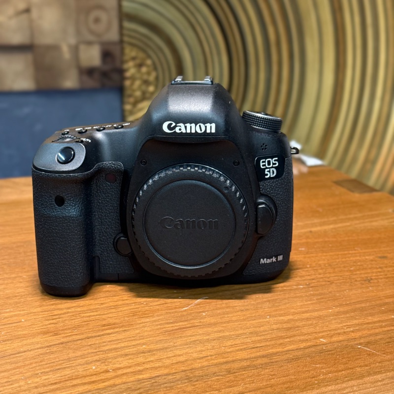 دوربین دست دوم عکاسی کانن Canon EOS 5D Mark III Body (35000 شات)