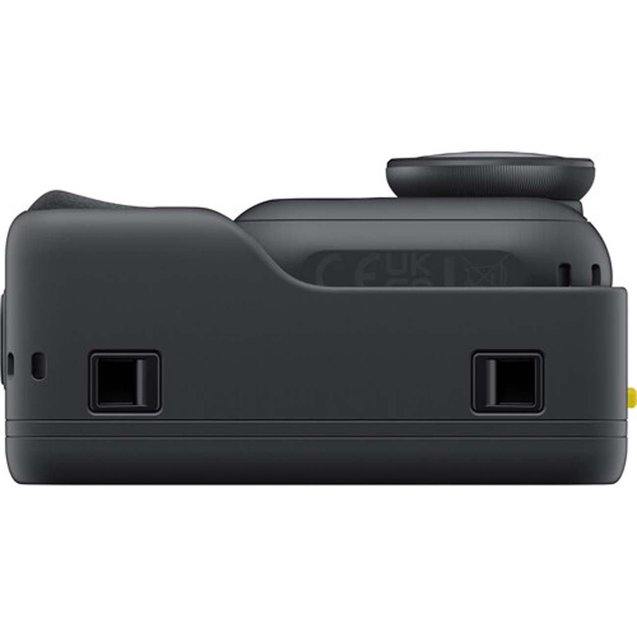 نمای زیر دوربین اکشن اینستا۳۶۰ Insta360 GO Ultra Tadej Pogačar Edition Action Camera Tour Yellow