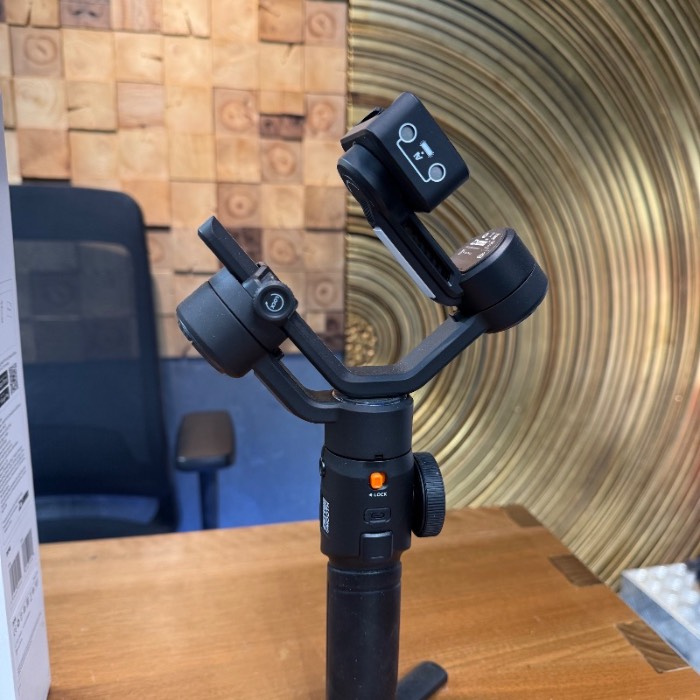 گیمبال دست دوم موبایل ژیون Zhiyun Smooth 5S AI Smartphones Gimbal