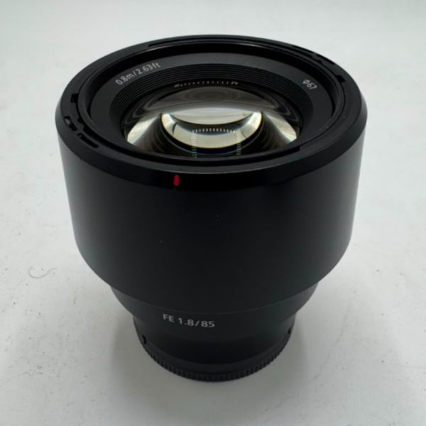 لنز دست دوم سونی Sony FE 85mm f/1.8 Lens (جعبه دارد)