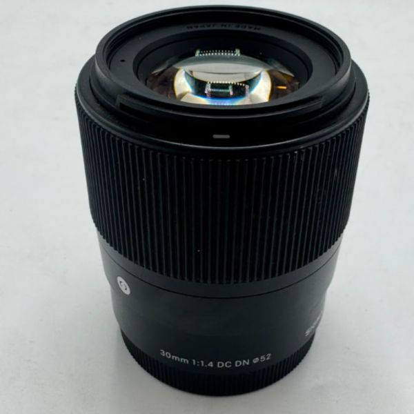 لنز دست دوم Sigma 30mm f/1.4 DC DN Contemporary (Sony E) (جعبه دارد)
